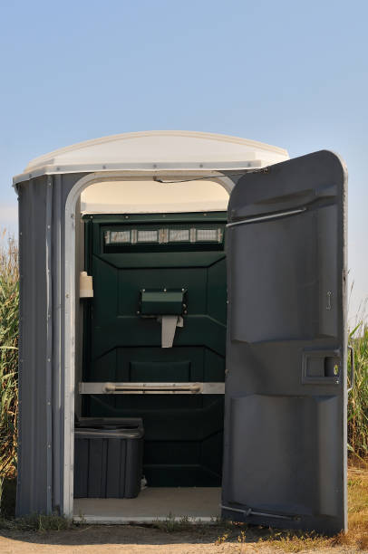 Best Portable toilet rental cost  in Bangor Base, WA